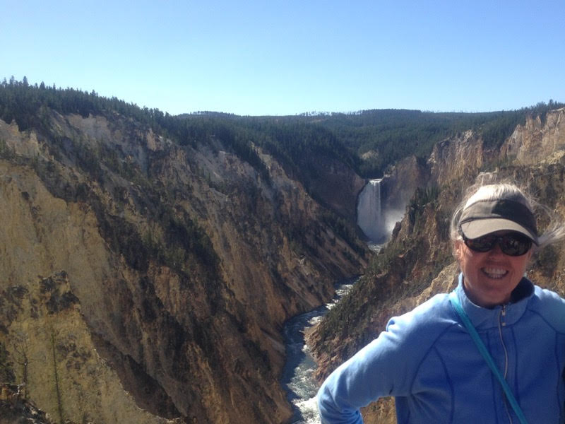 Best Yellowstone Tours and Guides